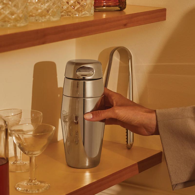 870 Cocktail Shaker - des. Massoni & Mazzeri (1957) for Alessi