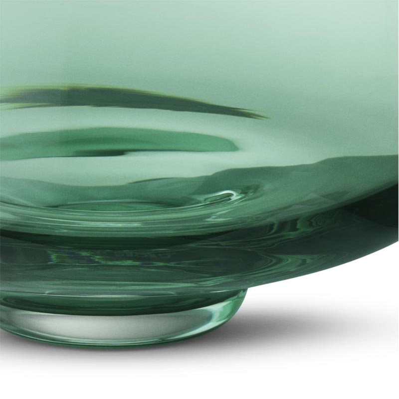 Alfredo Vase - Green glass, 25cm high - by Georg Jensen