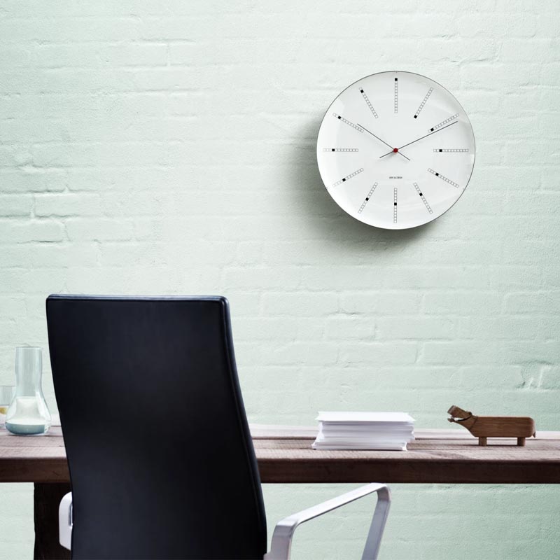 Bankers wall clock des. Arne Jacobsen - 29cm diameter