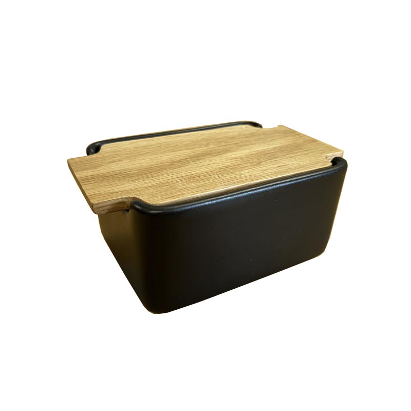Butter dish with oak lid - Nordic Kitchen