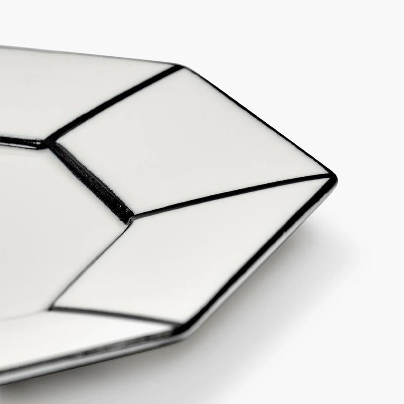 Carte Blanche Dessert Plate, des. Annebet Philips for Serax