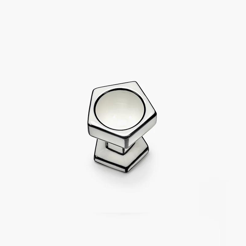 Carte Blanche Egg Cup, des. Annebet Philips for Serax