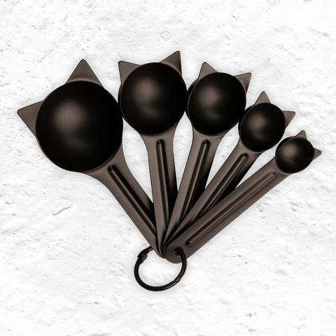 Cat Measuring Spoons by Kikkerland