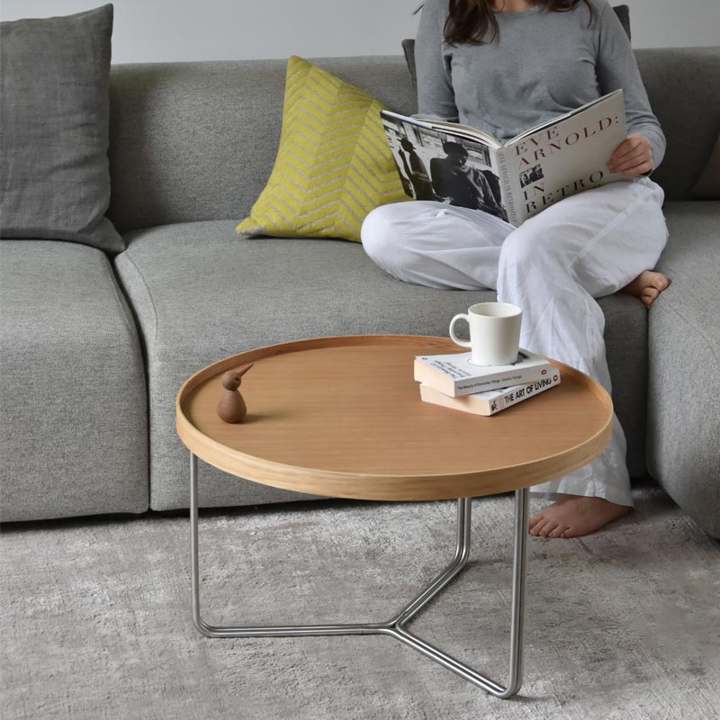 DT66 round coffee table - Oak - des. Lincoln Rivers for Wireworks