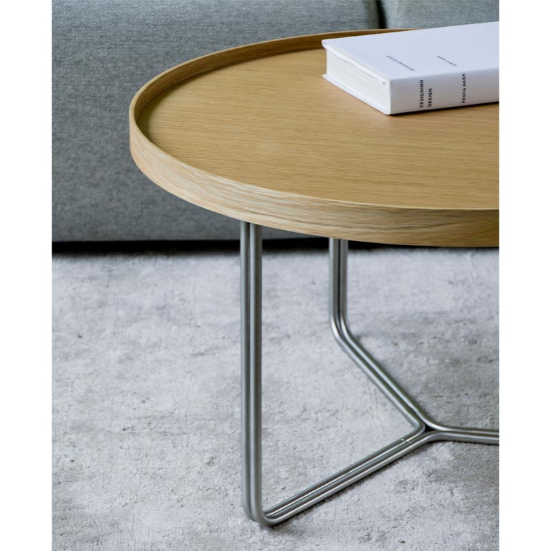 DT66 round coffee table - Oak - des. Lincoln Rivers for Wireworks