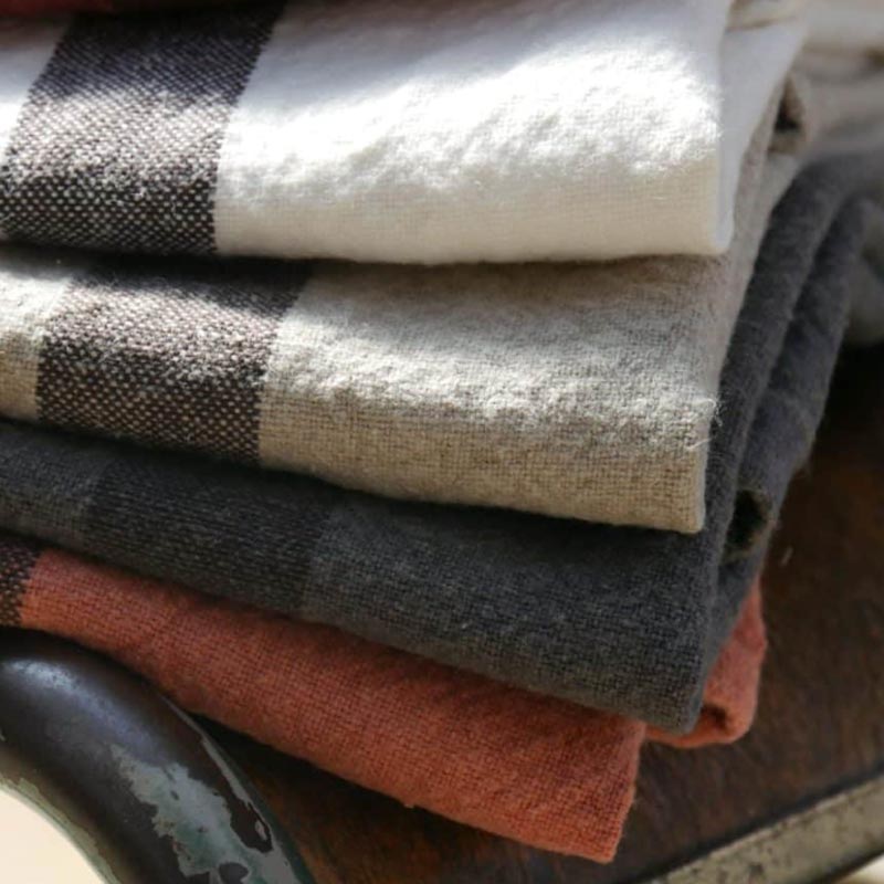 Doudou 100% Linen Tea towel - Oxide - by Charvet Editions