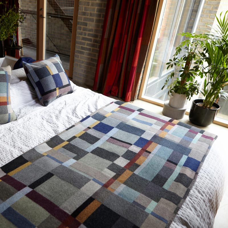 Erno 100% Merino Lambswool Block Throw - Dark - by Wallace Sewell