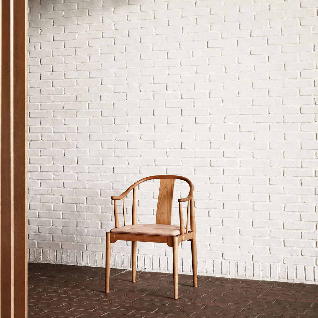 China Chair - 80th anniversary numbered edition of 80 chairs - des. Hans J. Wegner, 1944, made by Fritz Hansen