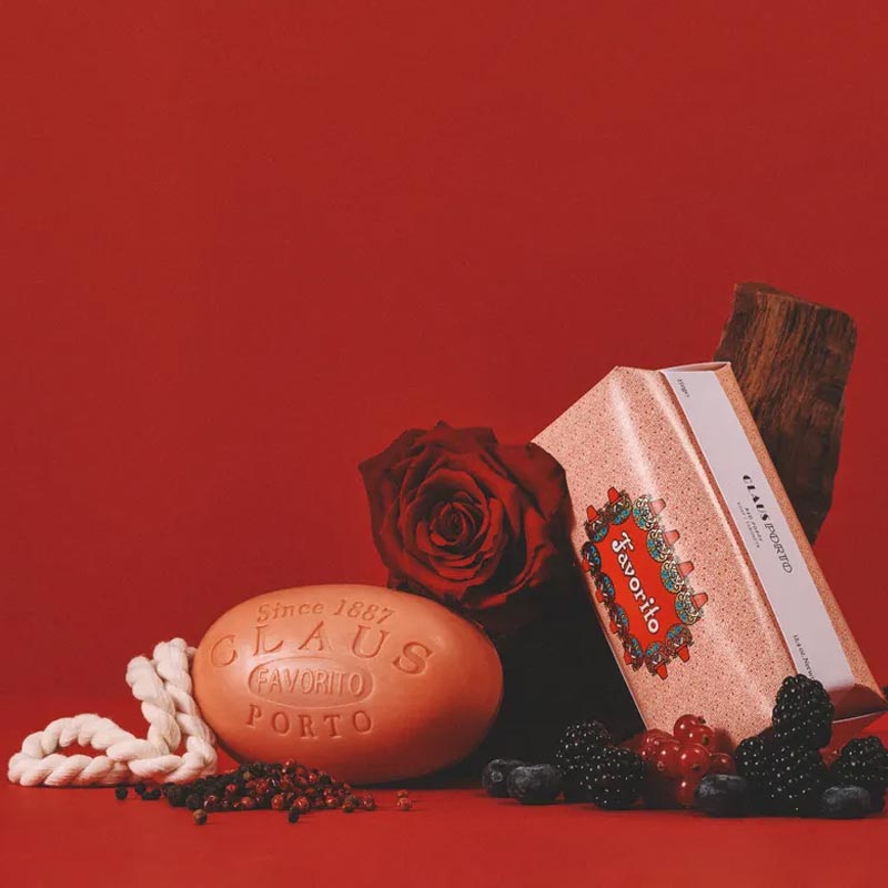 Favorito Red Poppy Soap on a Rope, by Claus Porto