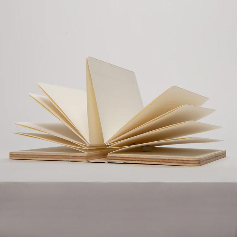 Field Flower Press, by Kikkerland