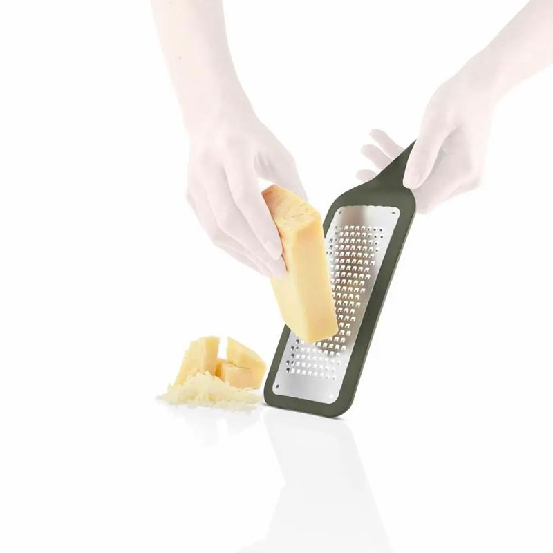 Green Tools Grater - Medium