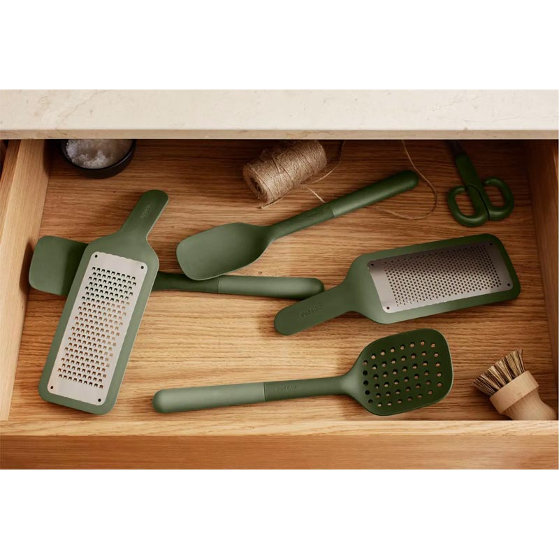 Green Tools Grater - Medium