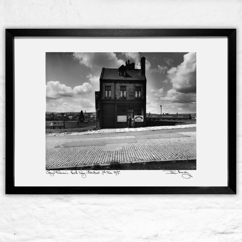 Gray's Fisheries, North Wing, Bradford, 7th June 1977 by Ian Beesley - signed framed print