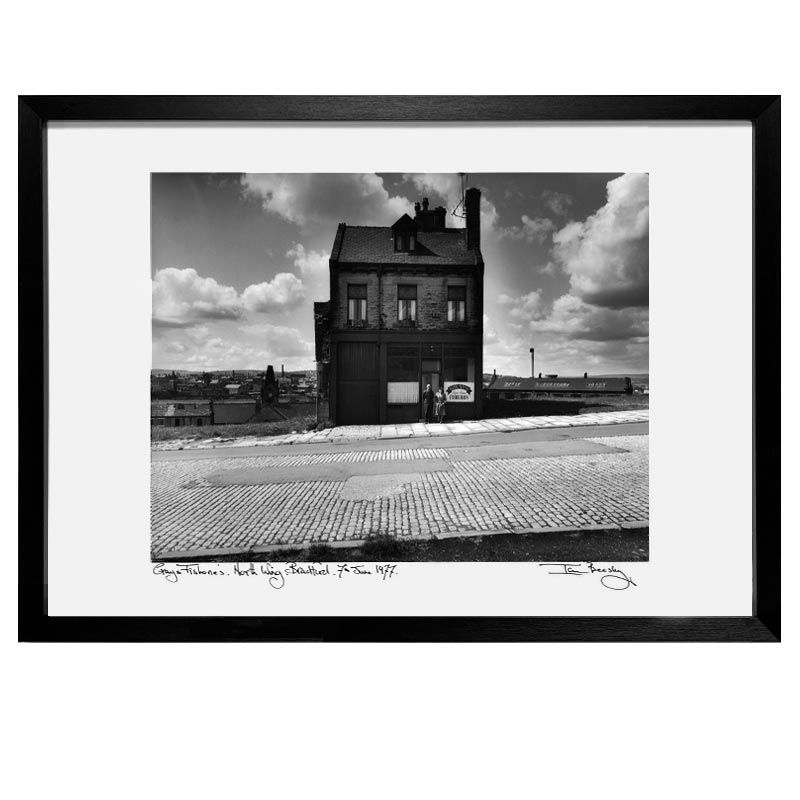 Gray's Fisheries, North Wing, Bradford, 7th June 1977 by Ian Beesley - signed framed print