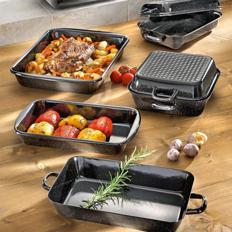 Rectangular Enamel Roasting / Baking Pan, 29 x 18 cm, by Riess Classic