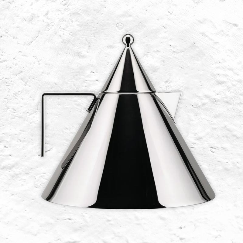 Il Conico Kettle - des. Aldo Rossi (made by Alessi)