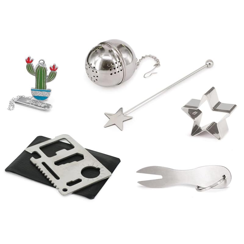 Jewelled Sprig Christmas Crackers by Heart & Soul Studio