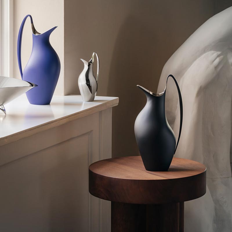 Koppel Pitcher - Midnight Black - 1.2L - des. Henning Koppel for Georg Jensen