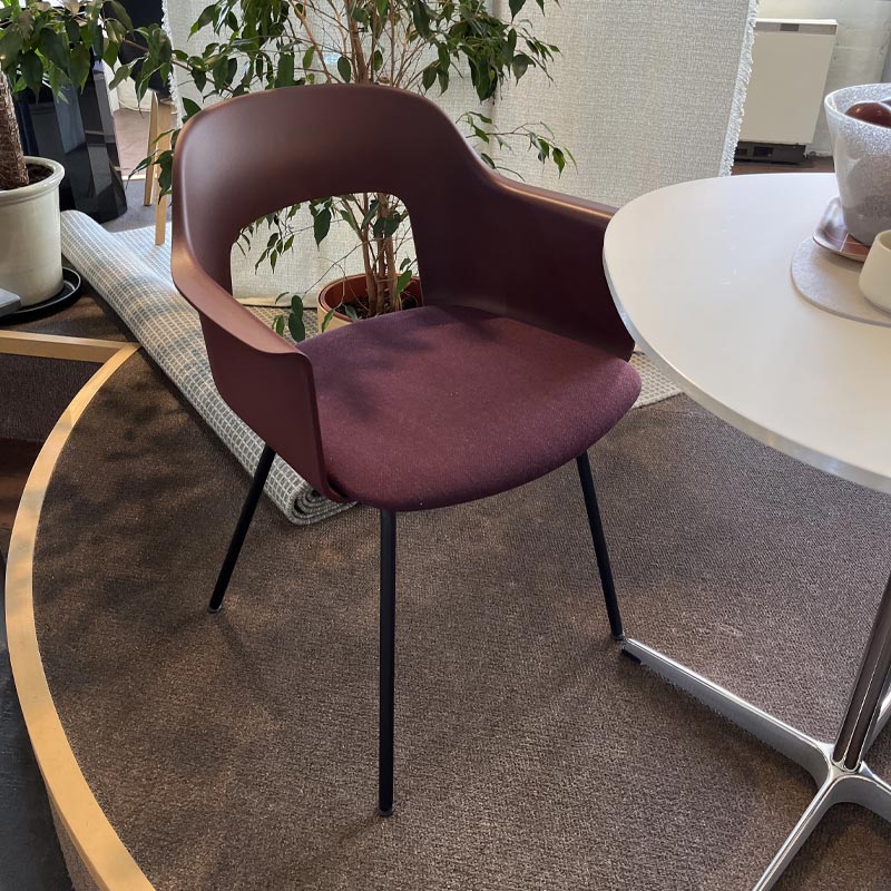 Layout 213 - dining armchair - Bordeaux shell - upholstered seat Fiord 591 - black 4 leg base, - des. Julien Renault (made by HAY)