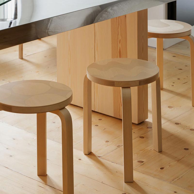 Stool 60 - Lokki - des. Alvar Aalto 1933, Pattern des. Maija Isola, made by Artek + Marimekko