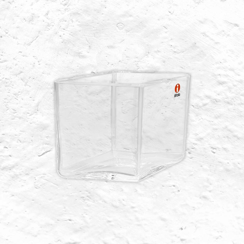 Ruutu Maljakko Vase - des. Ronan & Erwan Bouroullec, for Iittala