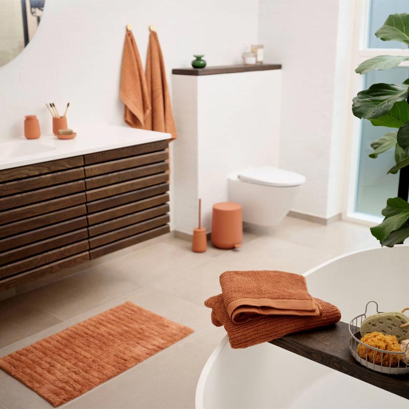 Nova One toothbrush mug - Mandarin - des. Thomas Dudzinski for Zone Denmark