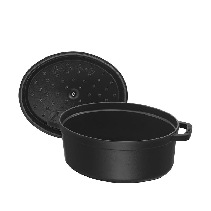 Oval Cast Iron Cocotte - Black - 23cm - by STAUB