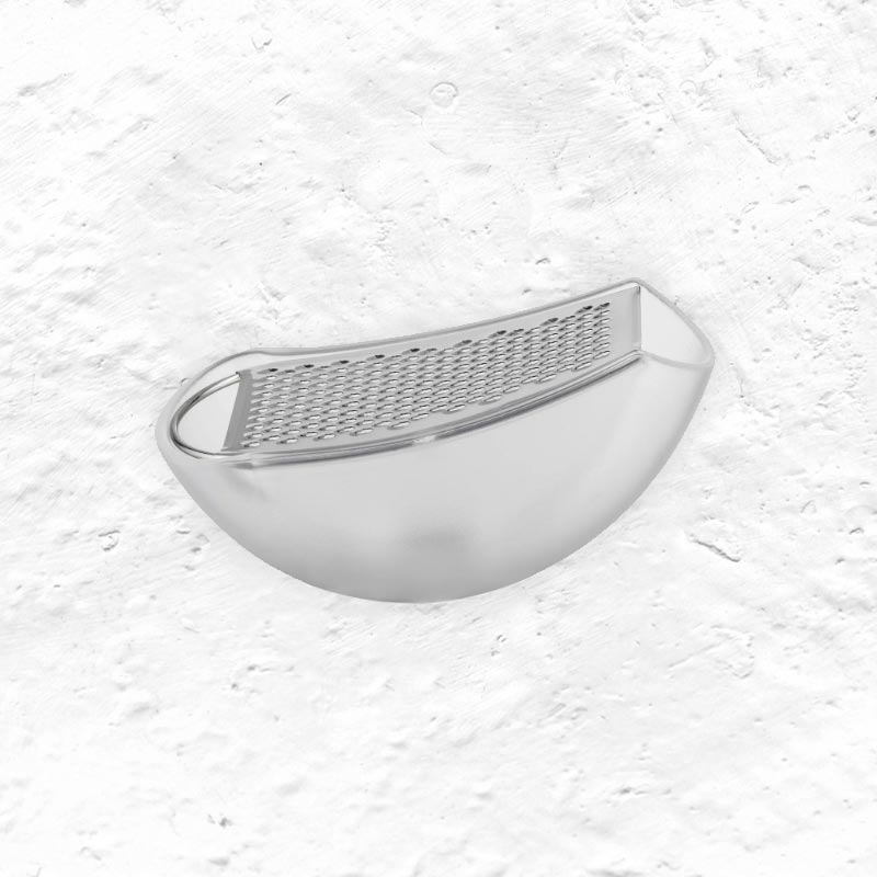Parmenide grater with cheese cellar des. Alejandro Ruiz for Alessi (clear)