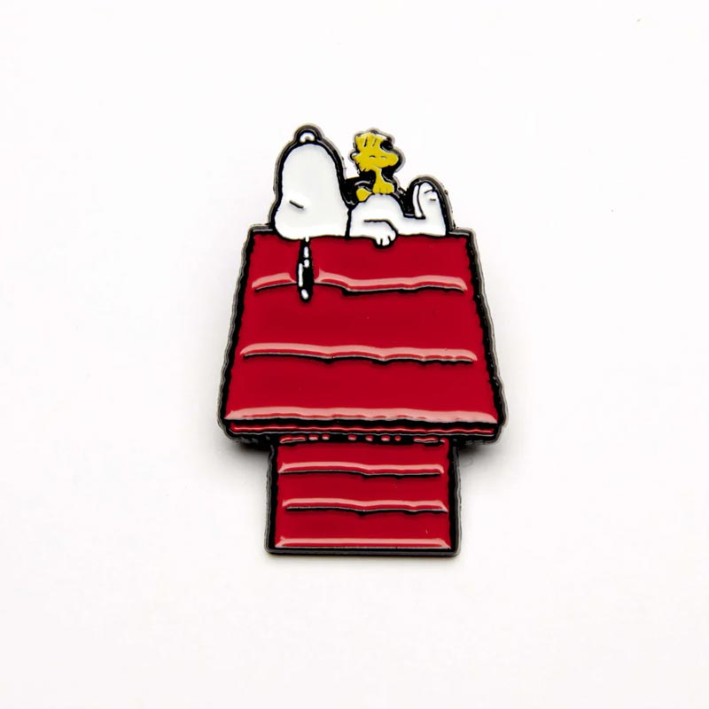 Peanuts Pin Badge - House, Magpie x Peanuts