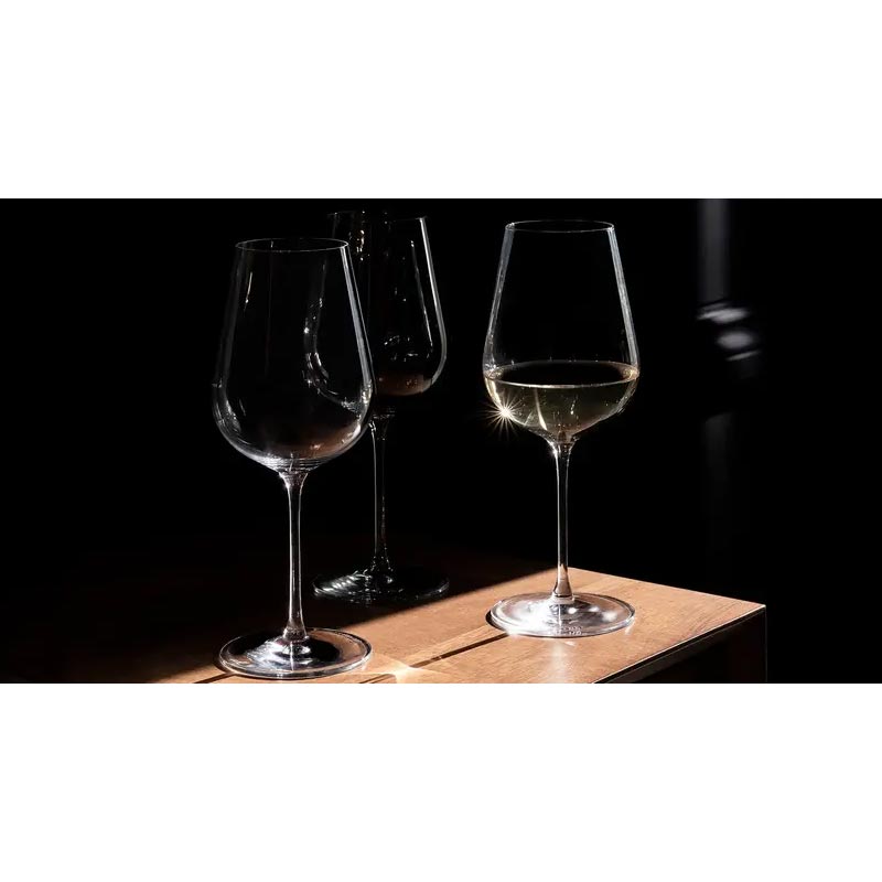 Precision Wine Glasses - Set of 2, by Richard Brendon and Jancis Robinson