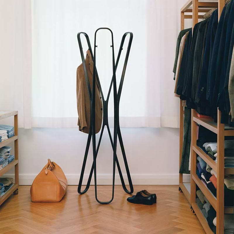 Saturn Coatstand des. Barber Osgerby, 2007 (made by ClassiCon)
