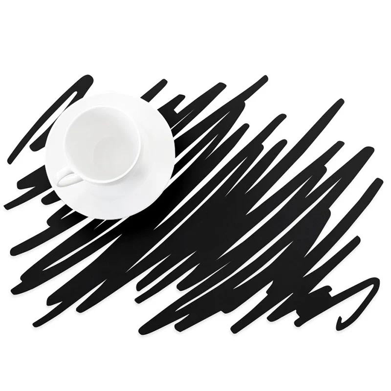 Doodle Placemat - des. Naoki Ono & Yuuki Yamamoto for MoMA