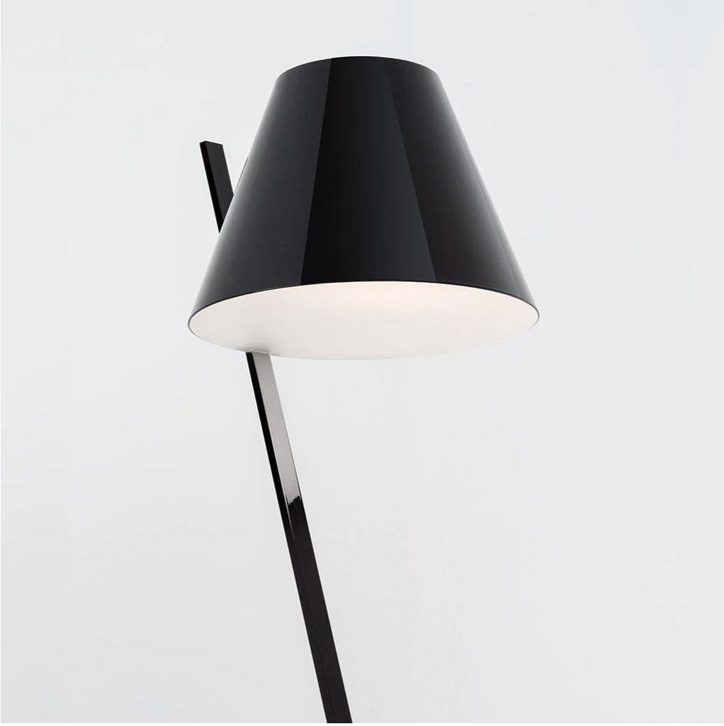 La Petite Floor Light - black - des. Quaglio Simonelli for Artemide