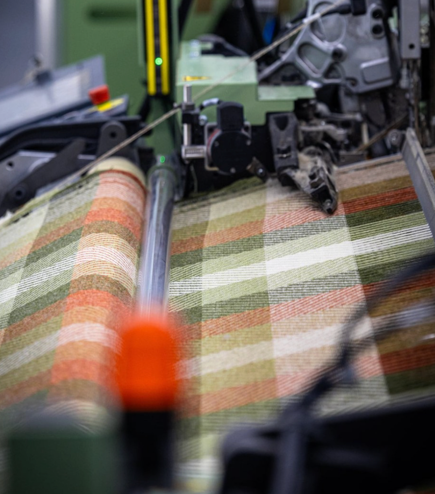 Limited Edition 100% Traceable British Lambswool Throw - Locally Woven