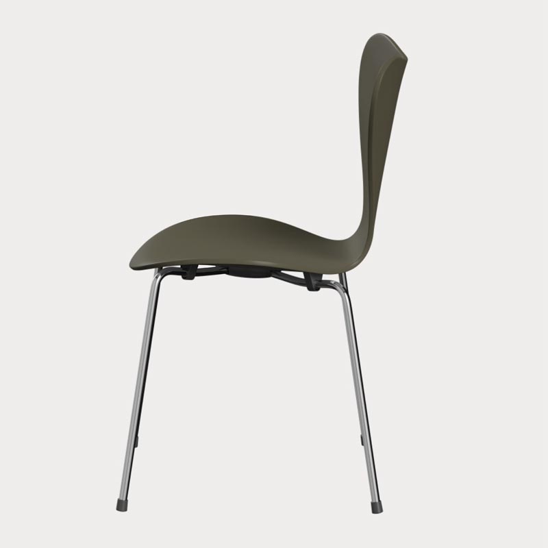 3107 Series 7 dining chair lacquered olive grey - des. Arne Jacobsen made by Fritz Hansen