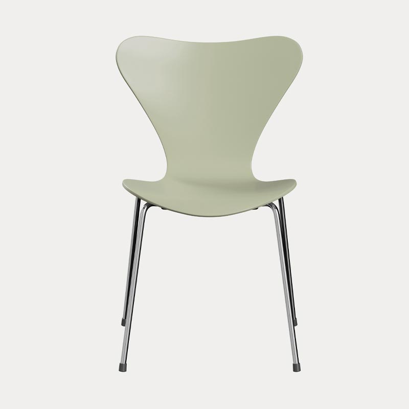 3107 Series 7 dining chair lacquered olive grey - des. Arne Jacobsen made by Fritz Hansen