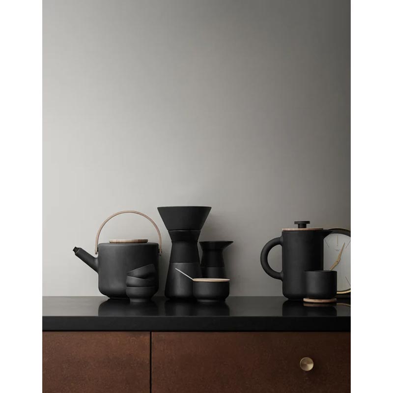 Theo Teapot des. Francis Cayouette for Stelton