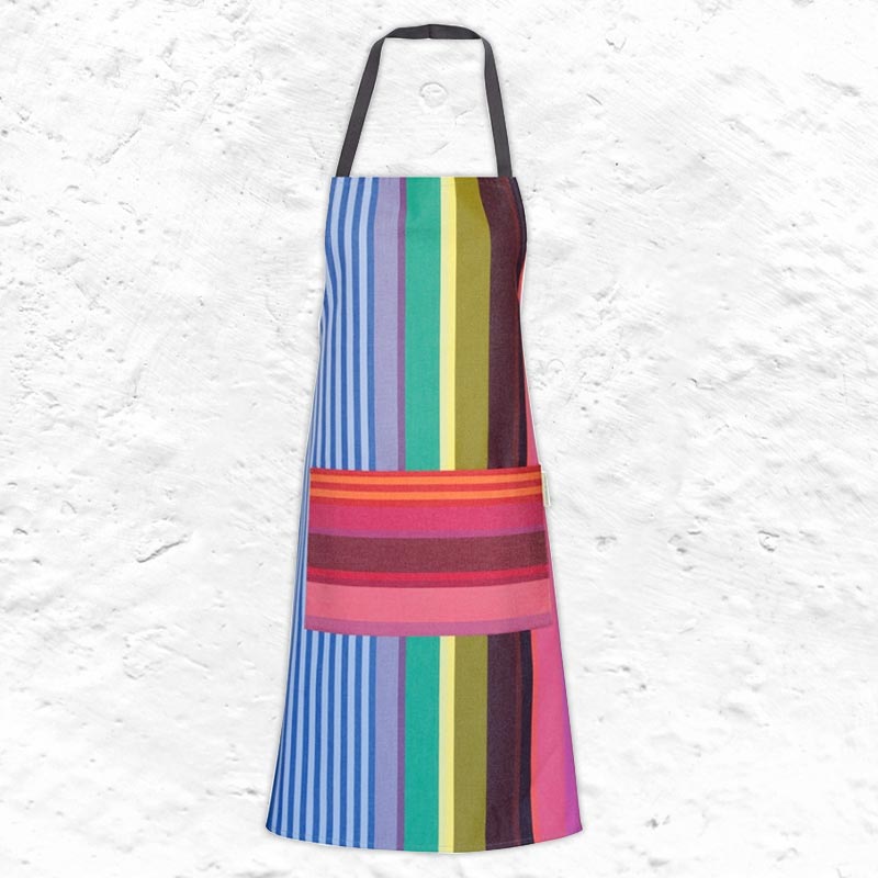 Surfing Apron by Tissage de Luz
