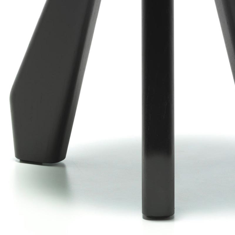 Tabouret Meribel stool in black stained oak - des. Charlotte Perriand (1961) - by Cassina