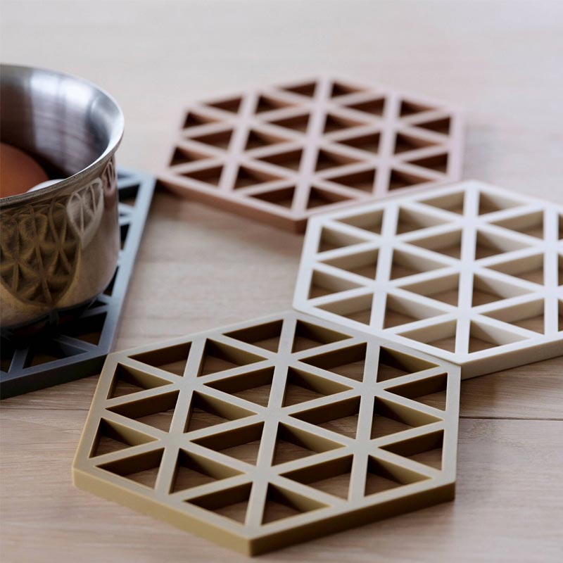 Triangles Trivet - Birch - des. VE2 for Zone Denmark