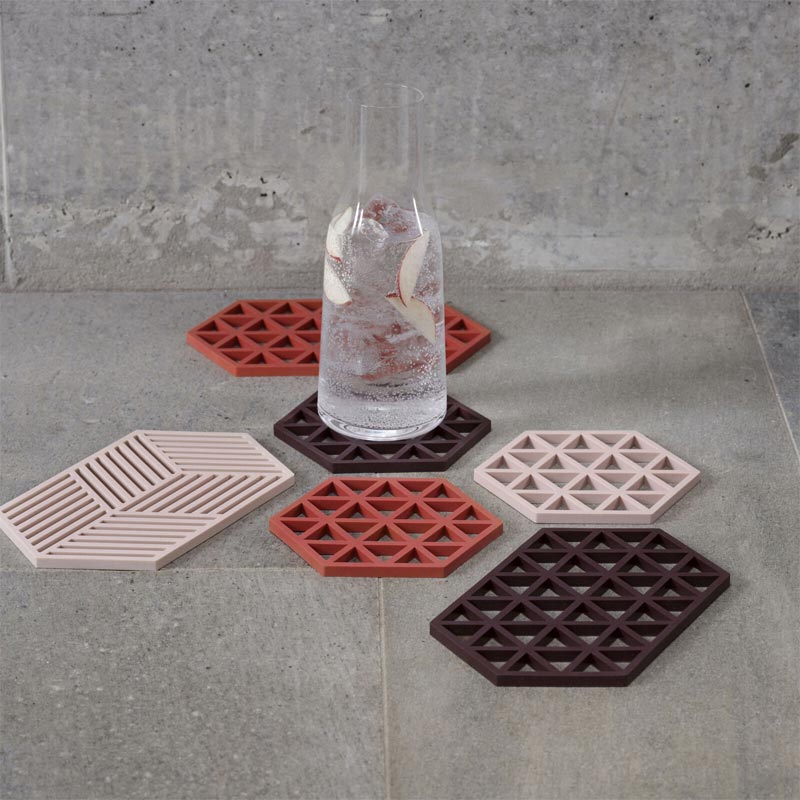 Triangles Trivet - Burned Red - by Zone Denmark