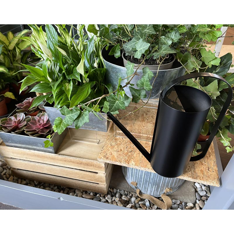 Herb & Sprout watering can - black - des. -Dou Mavro // Lefèvre for Zone Denmark
