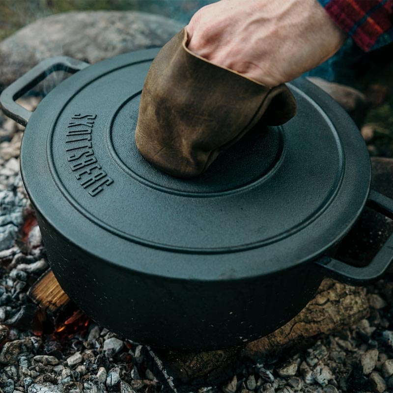 Skottsberg Cast Iron Casserole - 28cm
