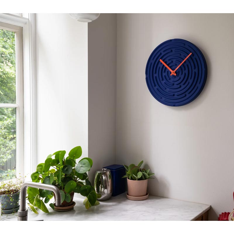 Minos Wall clock, Horizon blue, des. Manon Novelli for raawii
