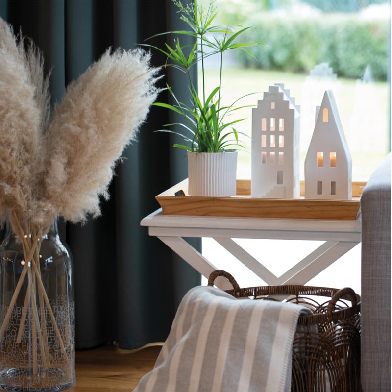 Tea Light House - Large, Pitched Roof - by Räder