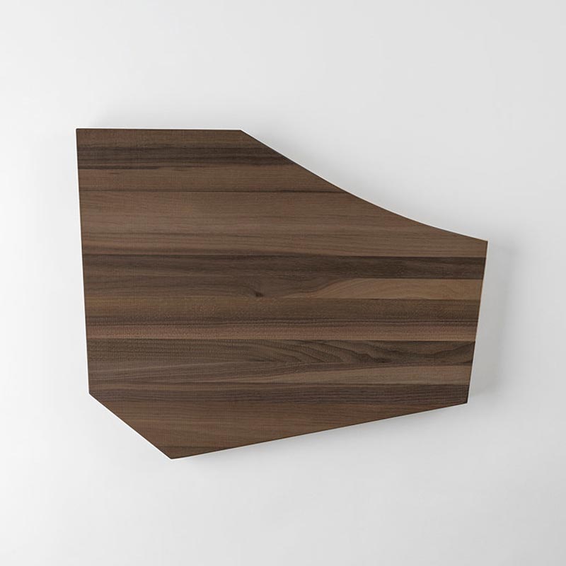 Scultura Walnut Wood Chopping Board, 40cm x 30cm, des. Sirine Graiaa for knIndustrie