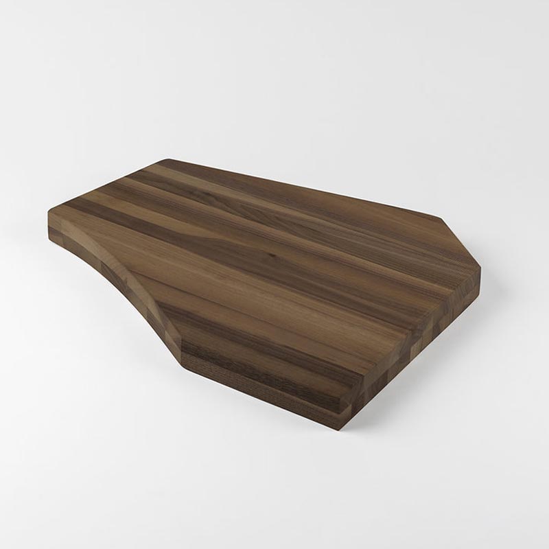 Scultura Walnut Wood Chopping Board, 40cm x 30cm, des. Sirine Graiaa for knIndustrie
