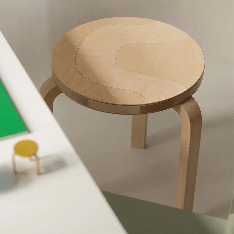 Stool 60 - Seireeni - des. Alvar Aalto 1933, Pattern des. Maija Isola 1964, made by Artek + Marimekko