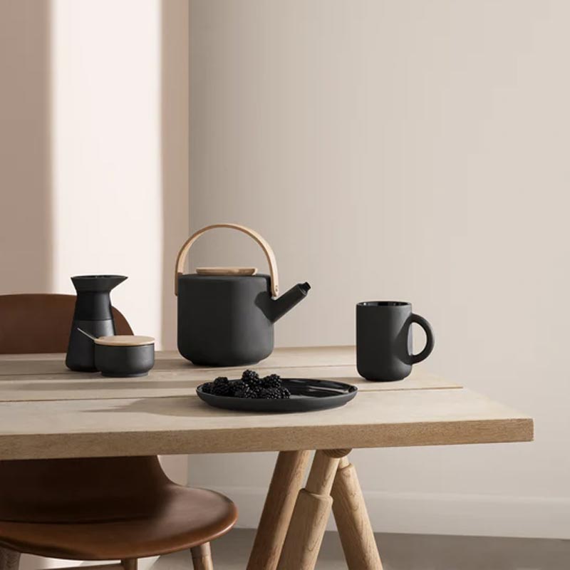 Theo Milk jug - 0.35L - des. Francis Cayouette for Stelton