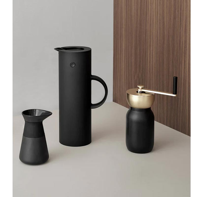 Theo Milk jug - 0.35L - des. Francis Cayouette for Stelton